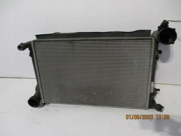 Moottorin jäähdytysjäähdytin OEM 1K0145803H image 2