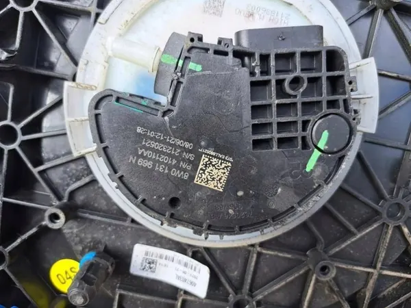 Tanque Audi A4 B9 2017 OEM 8W0131878BT ZD9 image 3