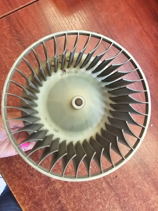 Ventilador BMW E39 Sedan 8372493 image 4