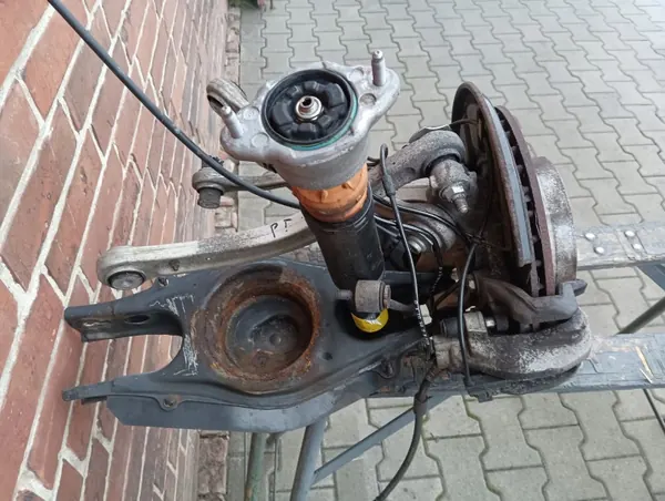 ZWROTNICA PRAWY TYL TYLNA MERCEDES E-KLASA W212 KOMBI 3.0 350 CDI OEM image 3