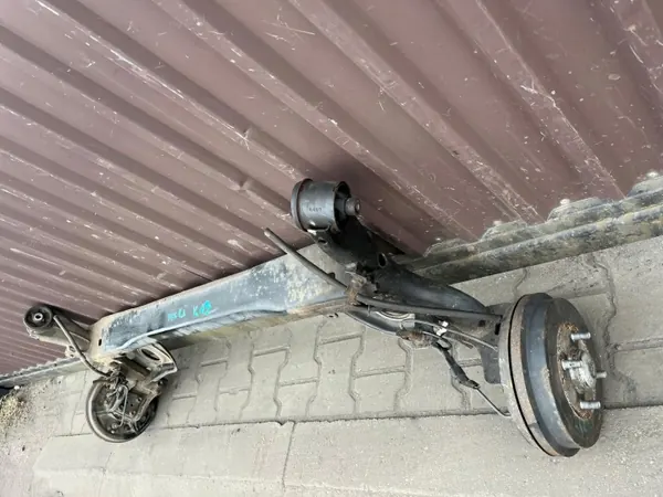 Viga do eixo traseiro NISSAN MICRA K13 - Peça OEM image 5