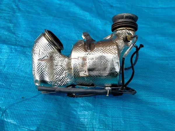Mercedes W213 DPF-filter OEM A6541408302 Begagnad image 2