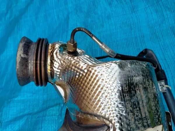 Mercedes W213 DPF-filter OEM A6541408302 Begagnad image 6