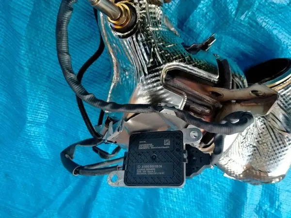 Mercedes W213 DPF-filter OEM A6541408302 Begagnad image 8