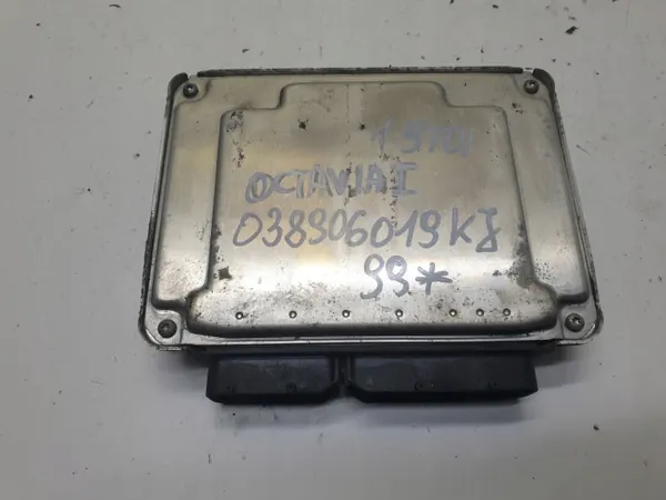Skoda motor ECU 038906019KJ voor Octavia I 1.9 TDI image 3