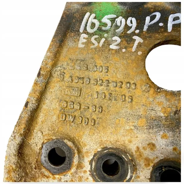 Support de plaque ressort OEM 9493220203 avant image 6