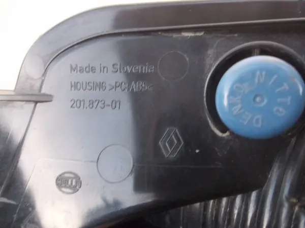 Pisca esquerdo Renault Megane IV OEM 261354958R image 9