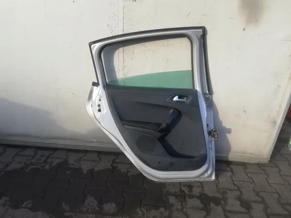 Vänster bakdörr Peugeot 208 12-20 OEM 9671907580 image 4