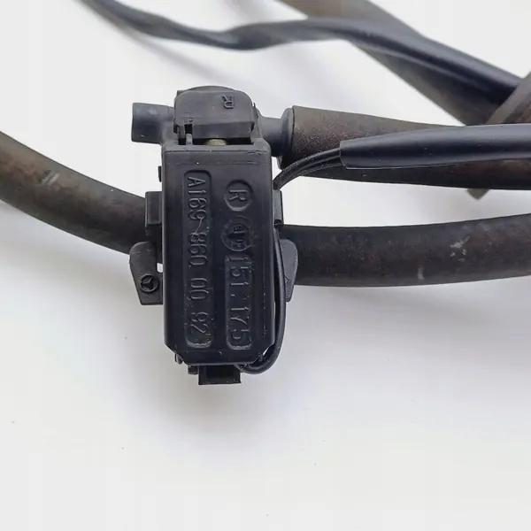 Beheizte Frontscheibenwaschdüse OEM DRC95637 Mercedes image 3