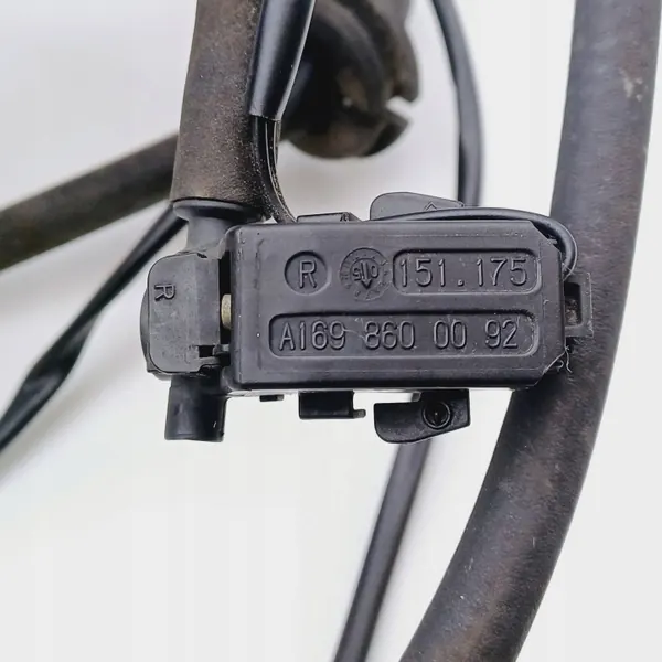 Beheizte Frontscheibenwaschdüse OEM DRC95637 Mercedes image 6