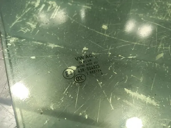 OEM Wrakowisko-27191- Etu-Oikea OviLasi image 3