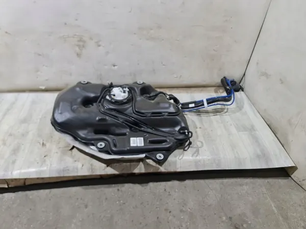 Toyota Bränslepump OEM 77020-02C21 för Corolla Hybrid image 2