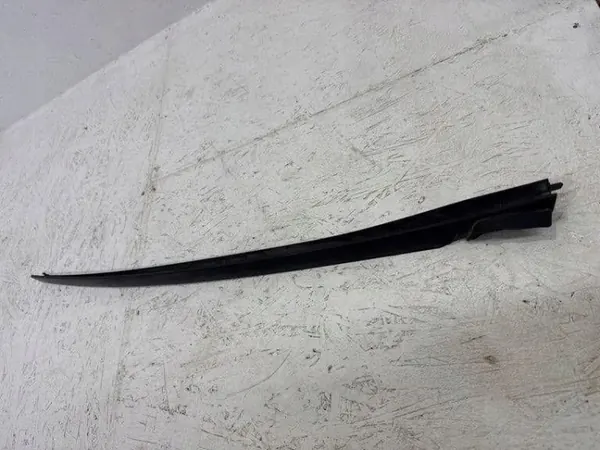 BMW G23 M440i Cabrio Voorruit Strip Rechts OEM 8494508 image 6