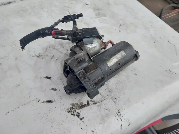 Motor de arranque Nissan Primaster Opel Vivaro A Trafic II 2.2 2.5 DCI image 2