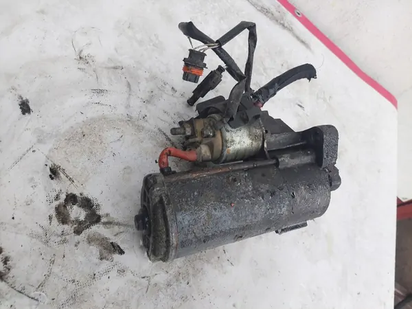 Motor de arranque Nissan Primaster Opel Vivaro A Trafic II 2.2 2.5 DCI image 5