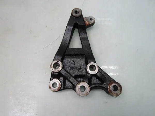 Mazda MX-30 21R Klimakompressor-Halterung OEM image 2