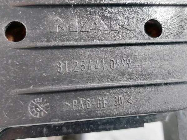 Válvula de Freio Principal Man TGX TGS TGA EURO 5 81521306298 image 3