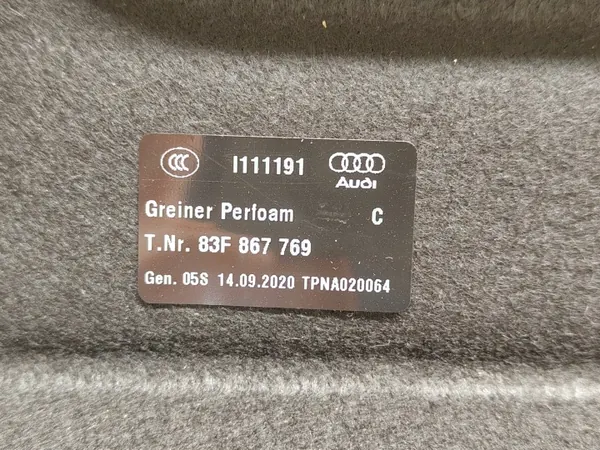 Estante maletero trasero OEM 83F867769 Audi Q3 II Sportback image 7