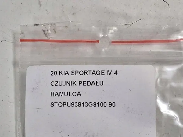 Kia Sportage IV Bremspedalsensor OEM 93813G8100 image 6