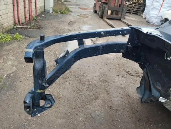 OEM 256120 Etu oikea sivupaneeli Dodge RAM 1500 image 3
