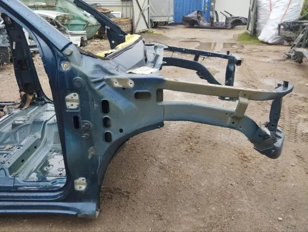 OEM 256120 Etu oikea sivupaneeli Dodge RAM 1500 image 6