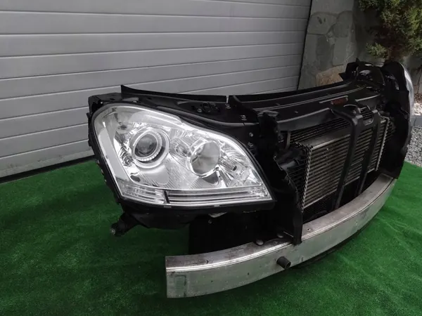 Faróis dianteiros MERCEDES GL W164 LIFT image 3