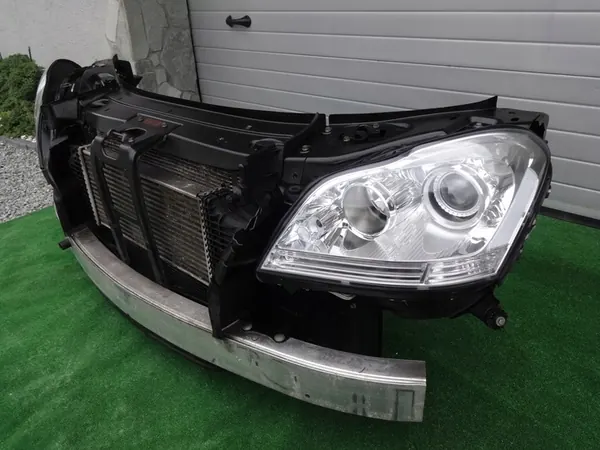 Faróis dianteiros MERCEDES GL W164 LIFT image 4