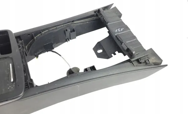 Accoudoir tunnel central Mercedes W204 OEM FD4 image 4