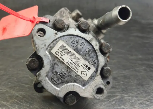 Pompe de direction assistée Renault OE OEM 111/007 - Occasion image 4