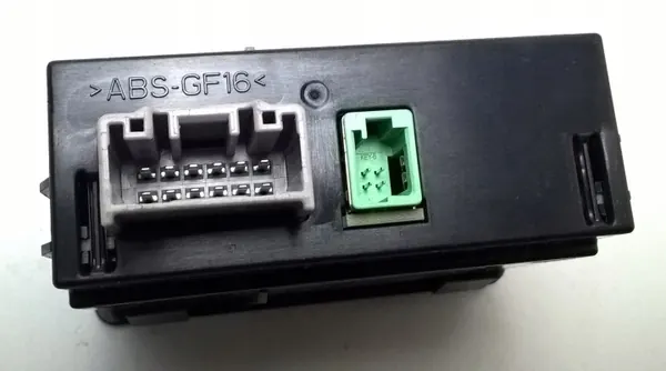 Mazda SD/USB/AUX-Leser OEM D09H-669U0B - Gebraucht image 5