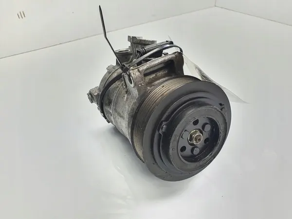 Compresor de Aire Acondicionado Mercedes C W205 4MATIC A0008300202 image 3