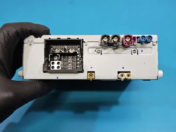 Jaguar XF II X260 OEM GX63-18K812-DG Radiosoitin image 7