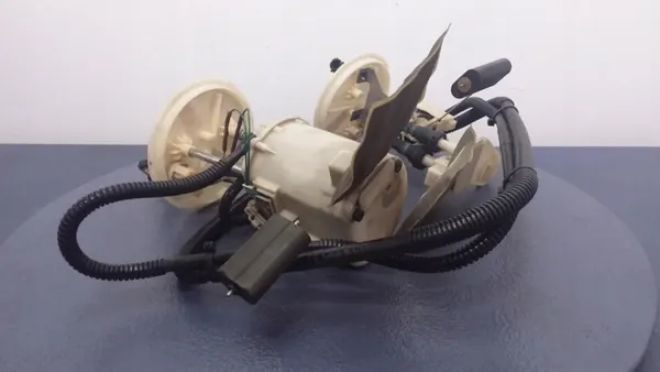 Jaguar bränslepump OEM 1X4U-AE för X-Type X400 2.5 V6 image 3