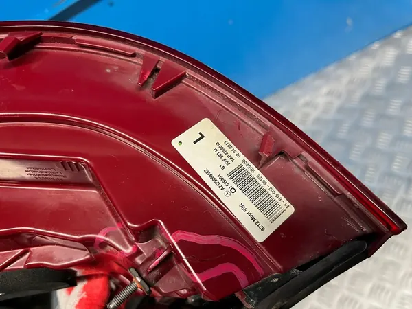 LINKER ACHTERLAMP MERCEDES E W212 KOMBI image 7