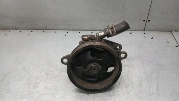 Bomba dirección OEM VOLVOMAR-139822 Nissan X-Trail image 2