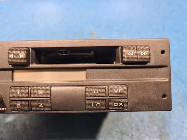 Radio Beta OEM 357035152B VW Passat B3 1.9 D:lle image 7