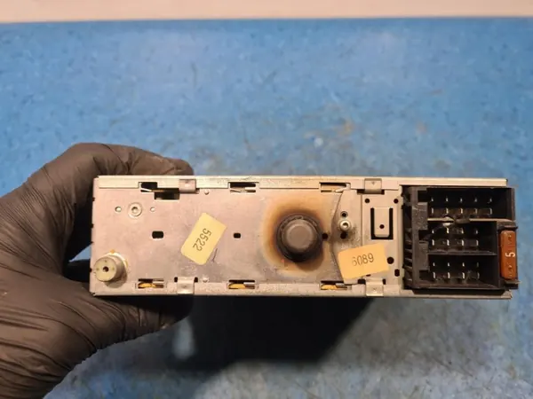 Radio Beta OEM 357035152B VW Passat B3 1.9 D:lle image 9