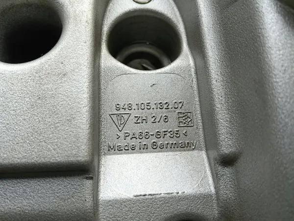 Porsche Cayenne 4.5 V8 Vänster Ventillock OEM 94810513207 image 7