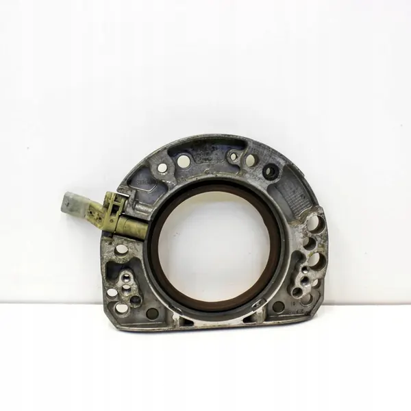 Volkswagen Jetta VI 2014 motorutrymme delar OEM image 2