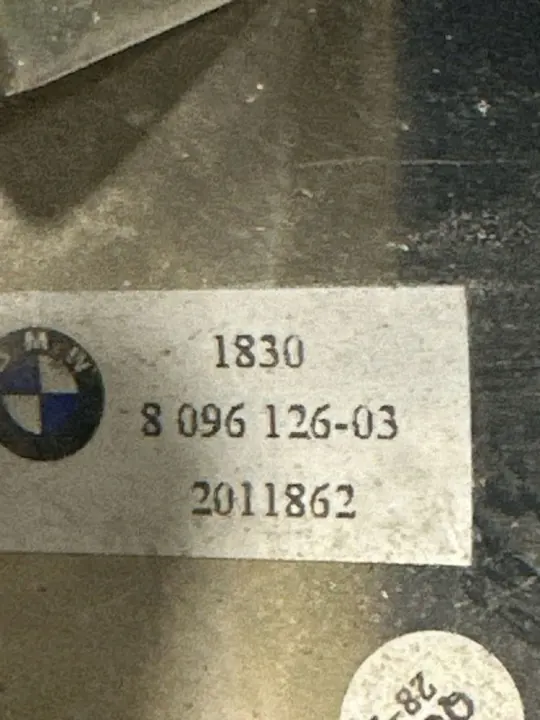 BMW Pakopää OEM 1830 4-sarja G22 G23 G24 G26 image 4