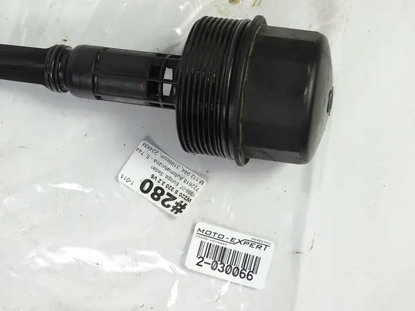 Oljefilterlock Mercedes S W220 image 4