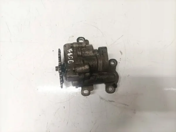 Bomba de aceite Ford Mondeo OEM 070905165 2.0L 2004 image 2