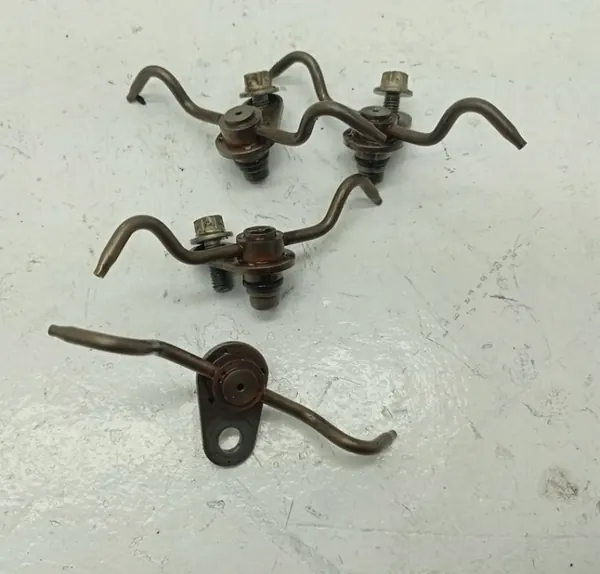Porsche Kolbenöldüse OEM 94801711 - Gebraucht image 2