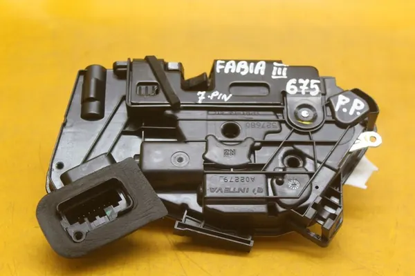 Fram Höger Dörrlås 7 Pin Skoda Fabia III image 4