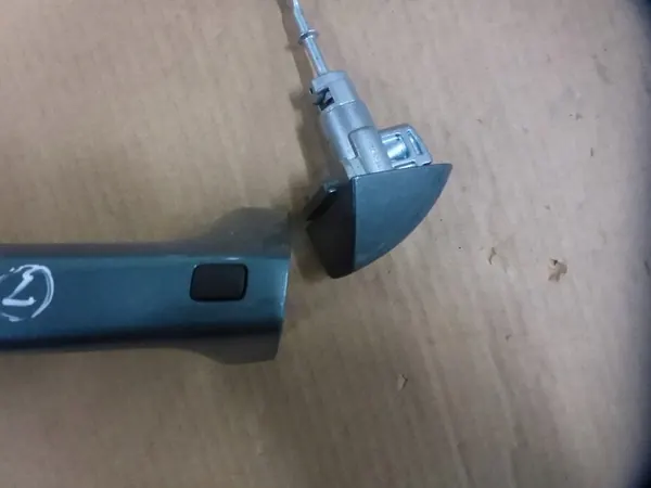 KIA CEED PROCEED III 18 Avainvapaa Ovenkahva Oikea image 2