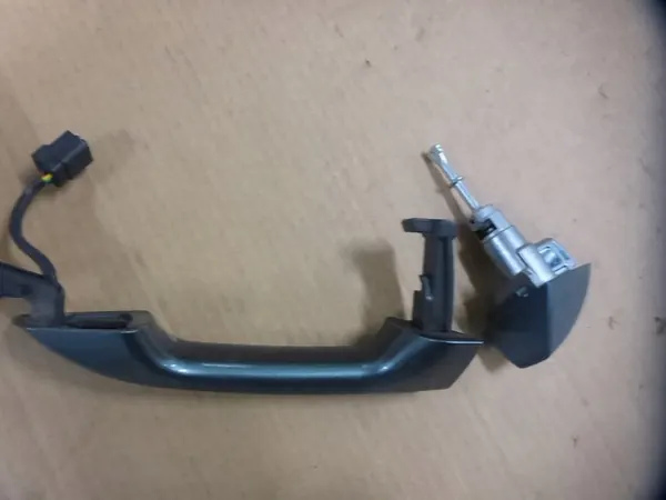 KIA CEED PROCEED III 18 Avainvapaa Ovenkahva Oikea image 4