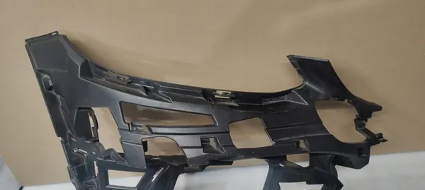 MERCEDES C-KLASA W205 18-> SOPORTE PARACHOQUES DERECHO A2058855602 image 4