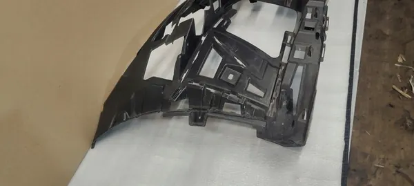 MERCEDES C-KLASA W205 18-> SOPORTE PARACHOQUES DERECHO A2058855602 image 6