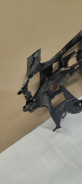 MERCEDES C-KLASA W205 18-> SOPORTE PARACHOQUES DERECHO A2058855602 image 9