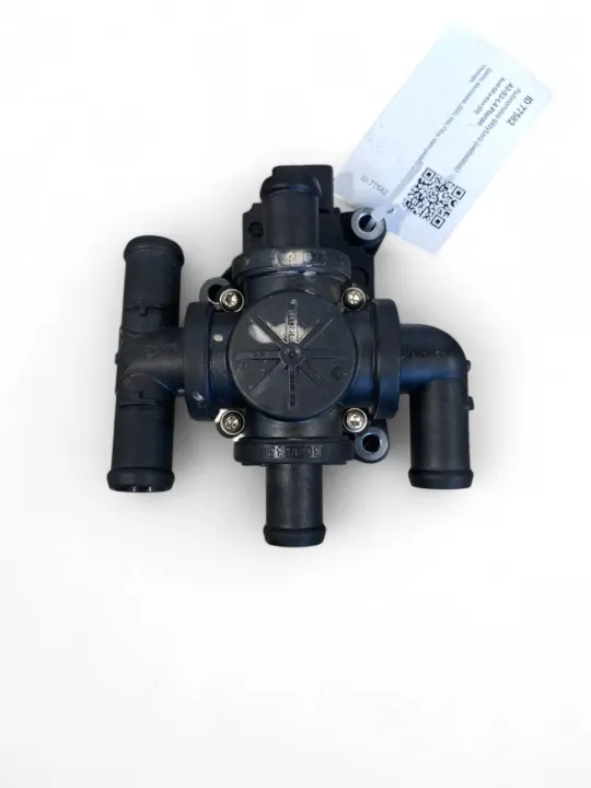 Bomba de circulación Webasto Audi Q8 e-tron OEM 4KE963375R image 3
